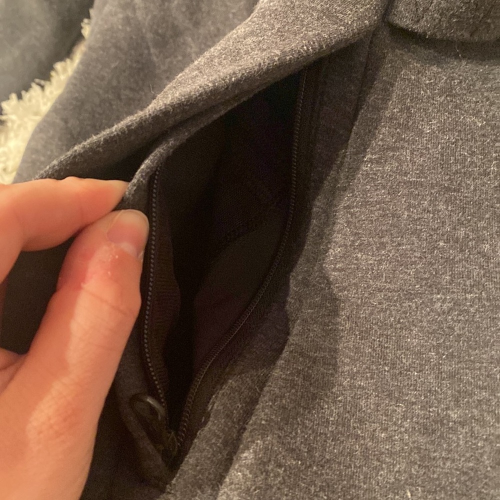 Lululemon jacket - Picture 4 of 8
